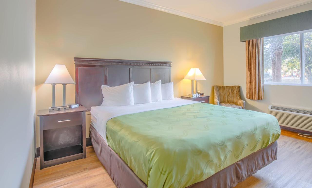 Quality Inn Gulf Shores Airport Kültér fotó
