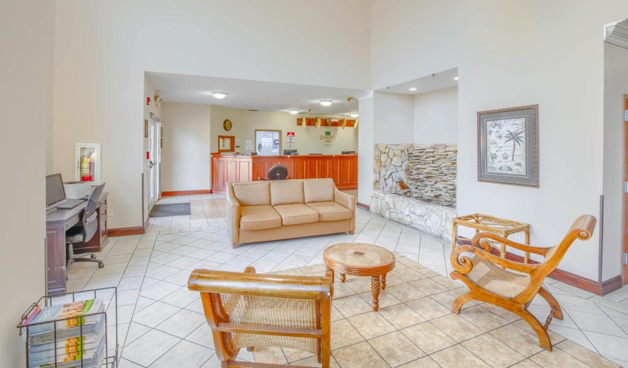 Quality Inn Gulf Shores Airport Kültér fotó