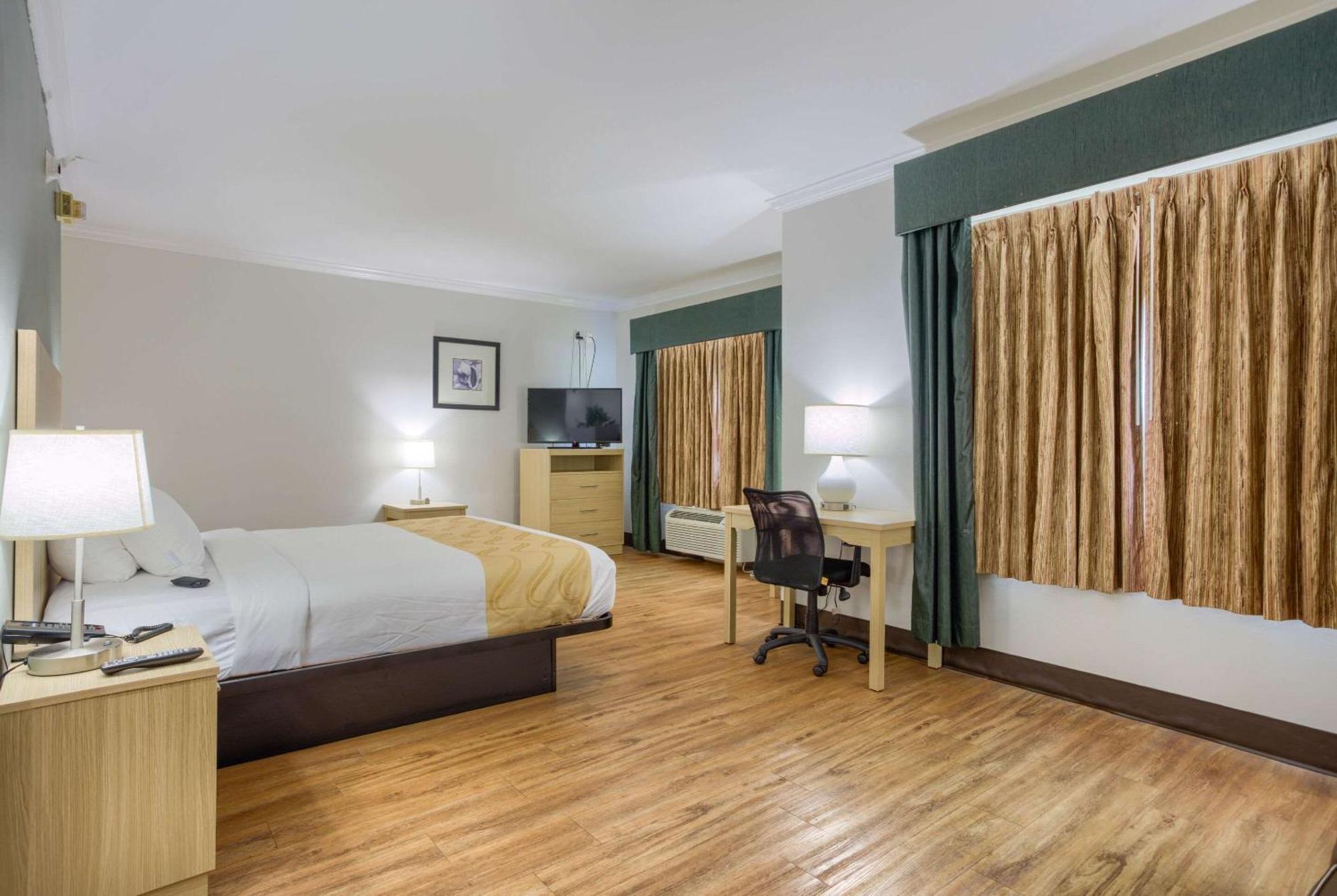 Quality Inn Gulf Shores Airport Kültér fotó
